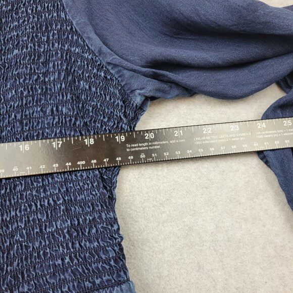Old Navy Dress Womens Size XL‎ Blue Long Sleeve Smocked Bodice Chambray - Picture 4 of 10